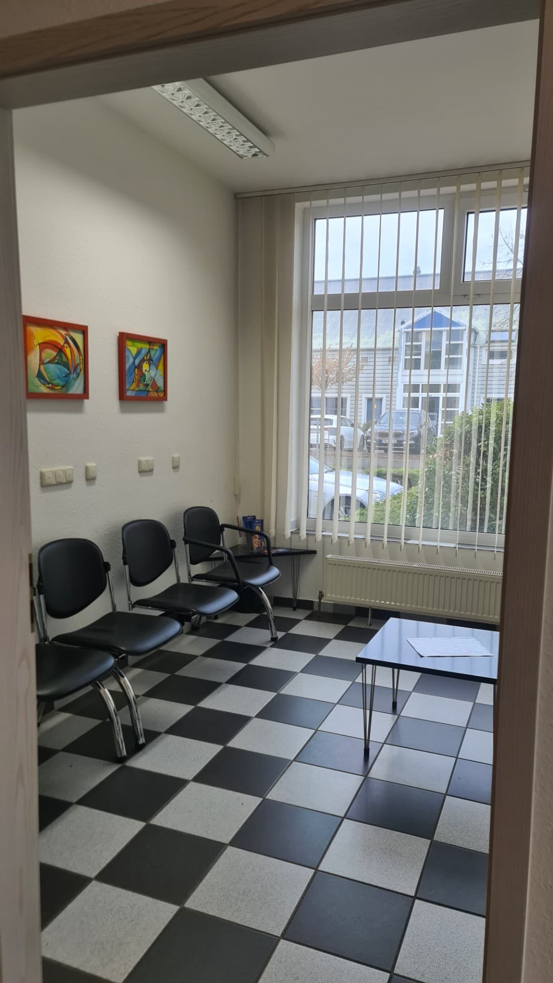 High-End Oralchirurgie: Skalierbarer Standort mit maximalem Freiraum